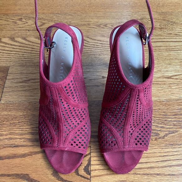 Burgundy Red Kelly & Katie heels! - Picture 3 of 3